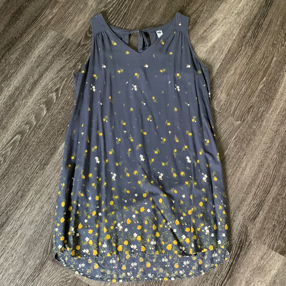 Old Navy sundress with yellow flowers